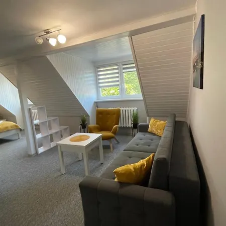 Bed & Breakfast Dom Goscinny Mikolajki (Mragowo)